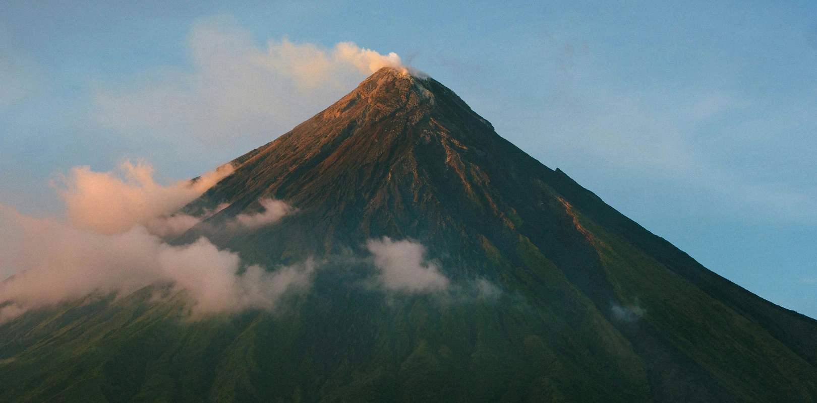 Mayon Volcano one of The 7 Wonders of the World