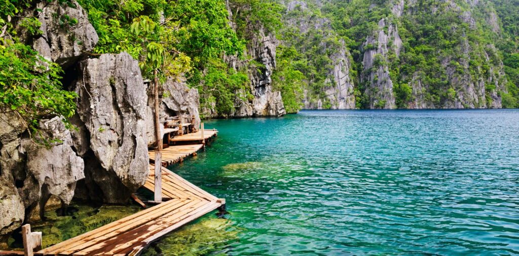 Kayangan Lake, tourist attractions in the Philippines