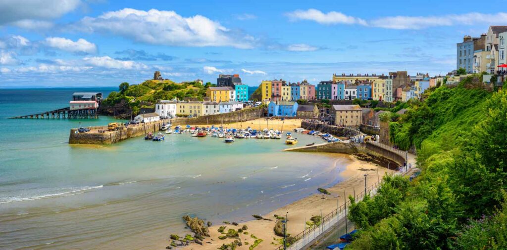 Panoramic view of Tenby town