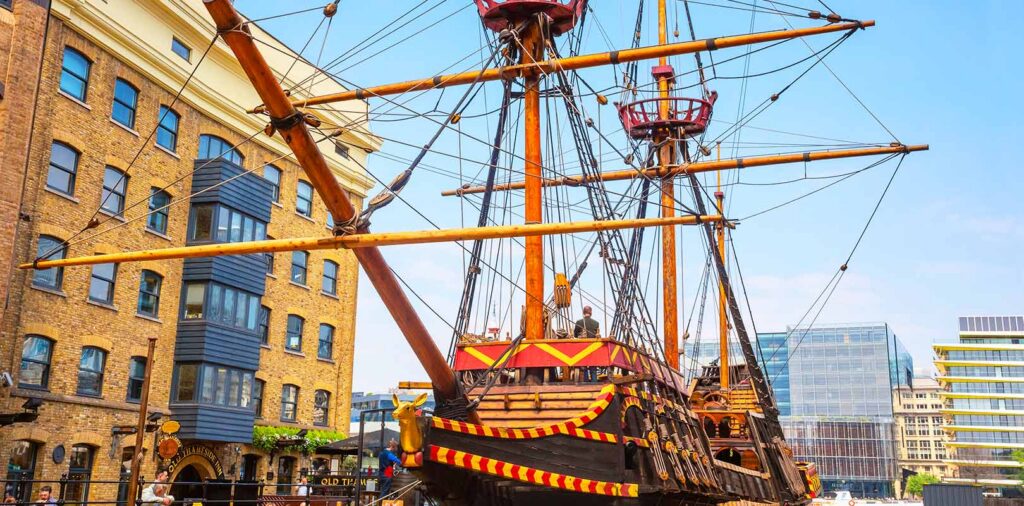 The Golden Hinde (Exterior), Bankside